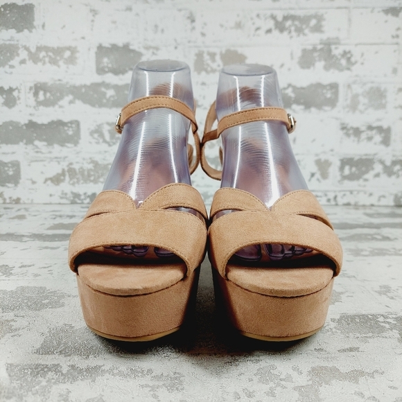 New Chinese Laundry Daydreamer Brown Velvet Platform Sandals V663 - Picture 3 of 14